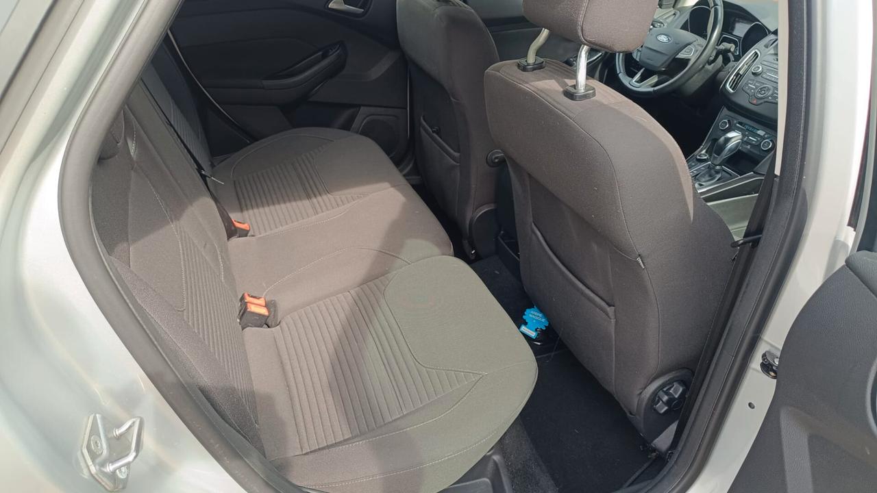 Ford Focus 1.5 TDCi 120 CV Start&Stop Powershift Titanium