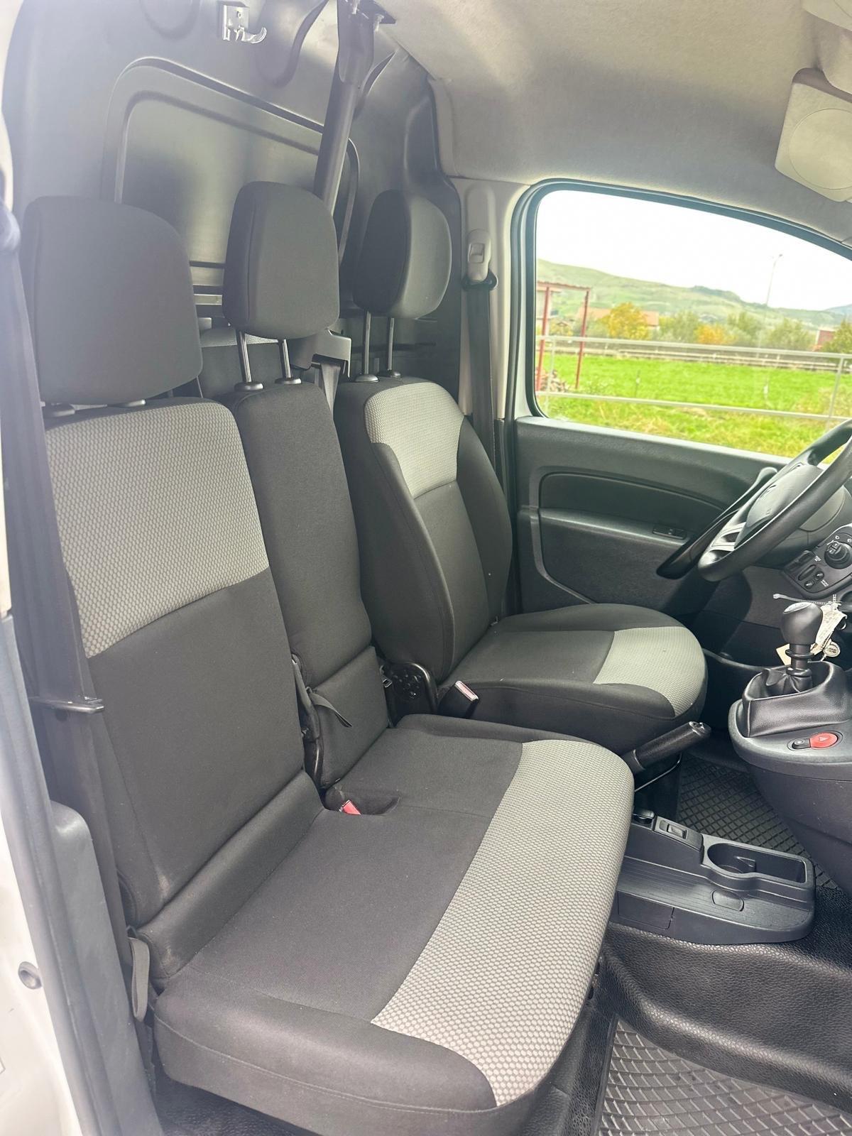 Renault Kangoo Blue dCi 95CV “3POSTI”