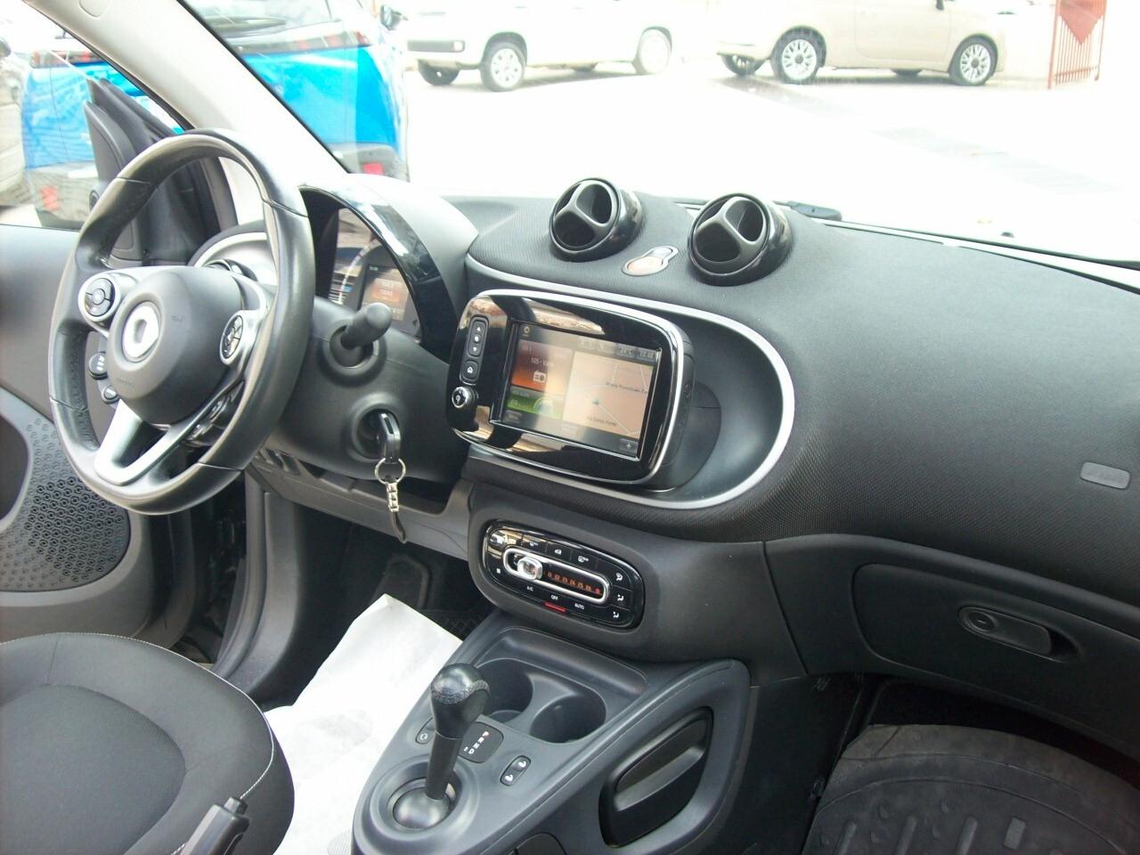 Smart ForTwo Cabrio 1.0 twinamic 71CV Passion