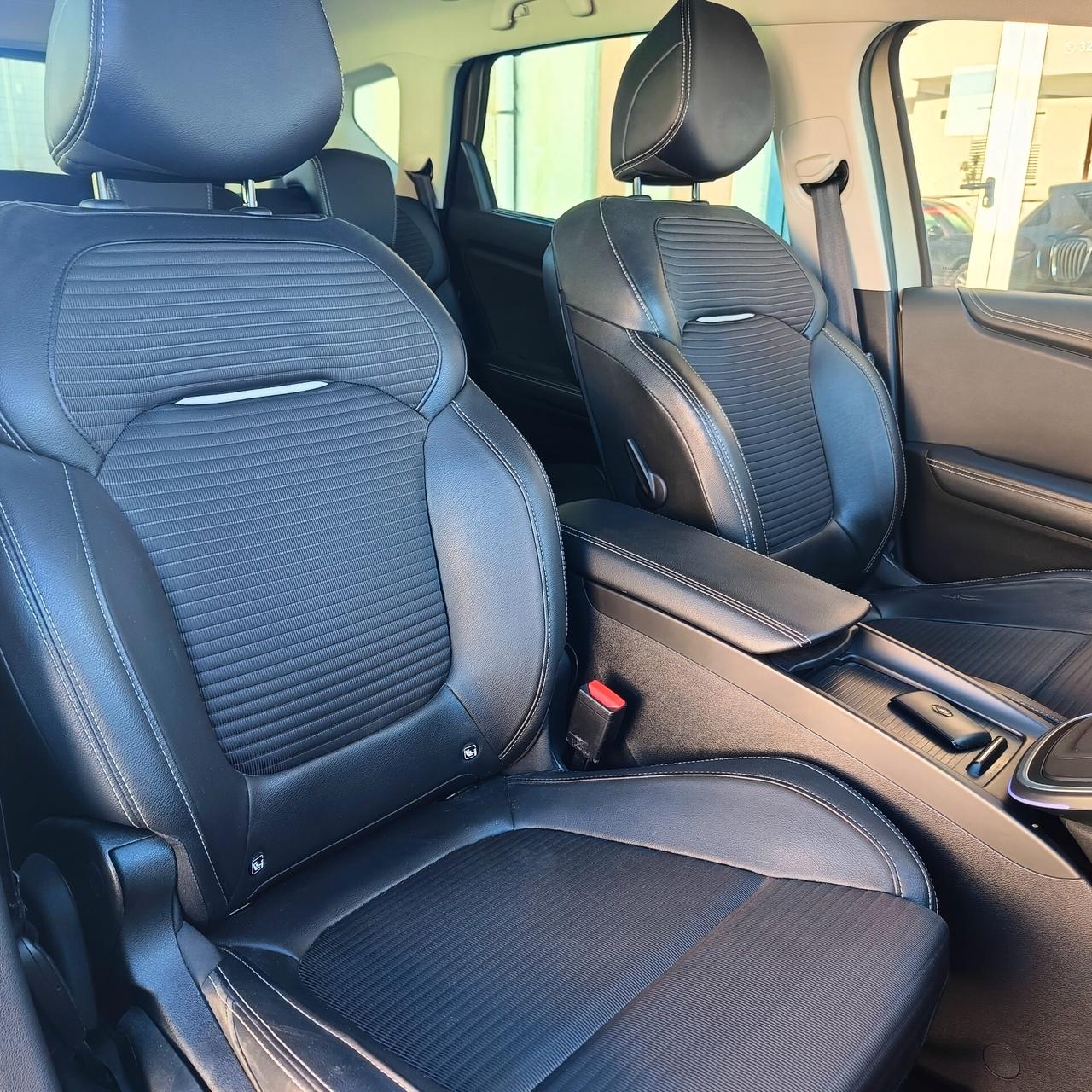 Renault Scenic Scénic dCi 8V 110 CV EDC Energy Intens