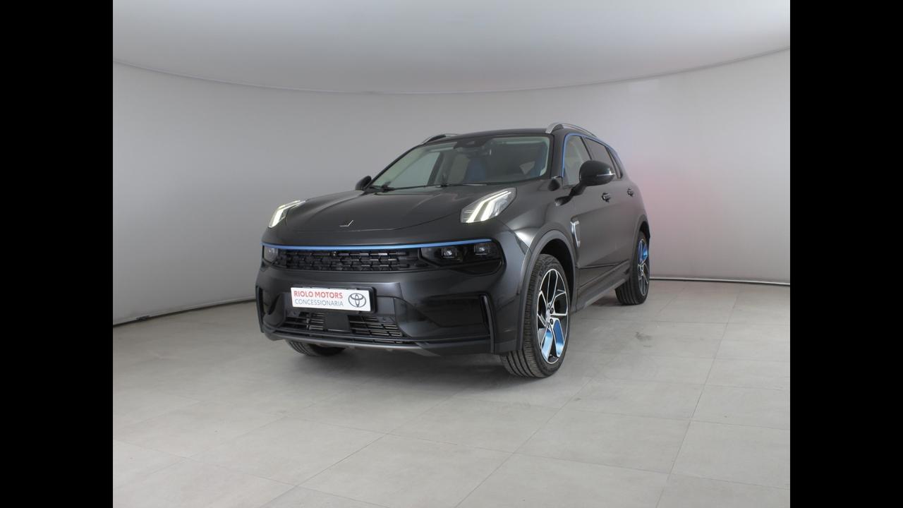 Lynk & Co 01 - 01 1.5 td phev auto