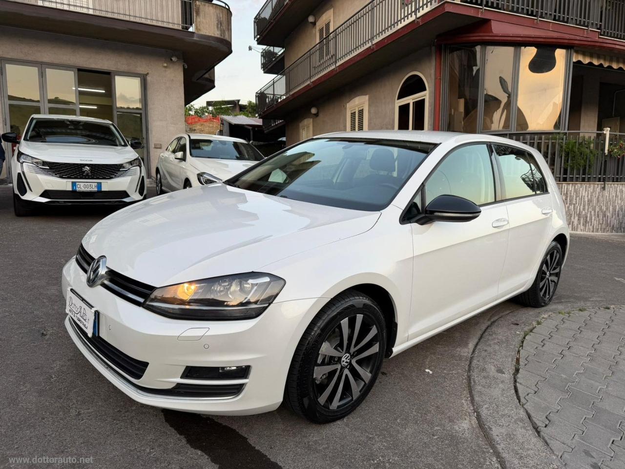 VOLKSWAGEN Golf 2.0 TDI DSG 5p. Highline BMT