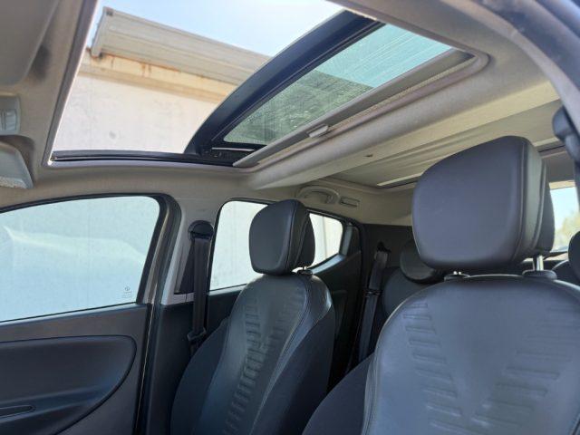 LANCIA Ypsilon Benzina LEGGERE ATTENTAMENTE