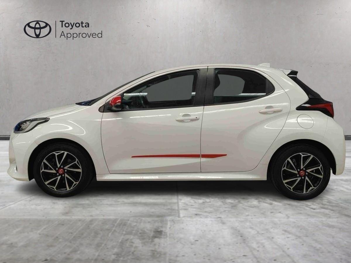 TOYOTA Yaris 4ª serie - Yaris 1.5 Hybrid 5 porte Business