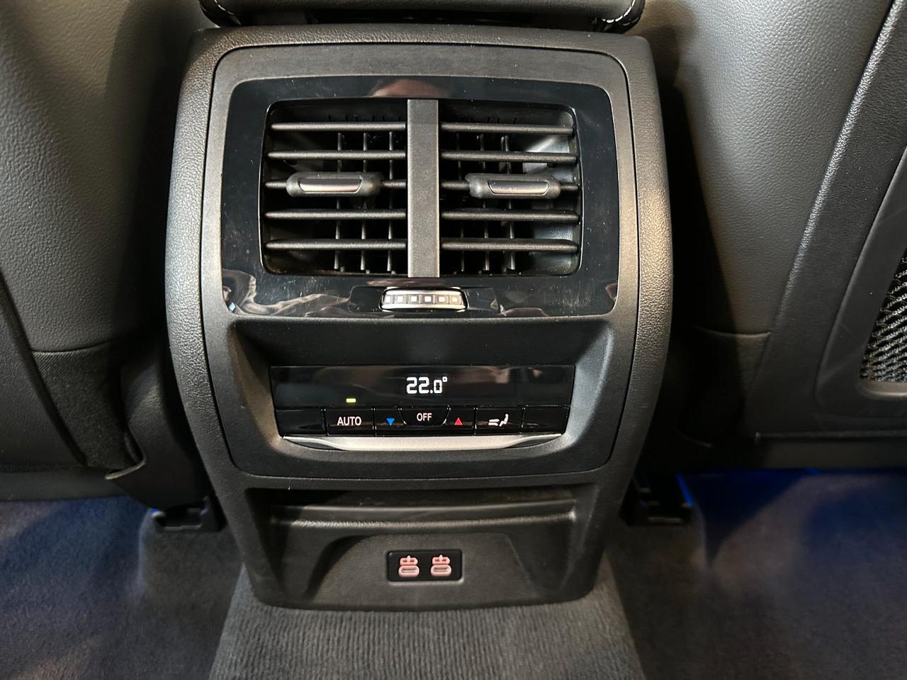 BMW X3 xdrive20d mhev 48V xLine-Camera-pelle-Carplay-IVA
