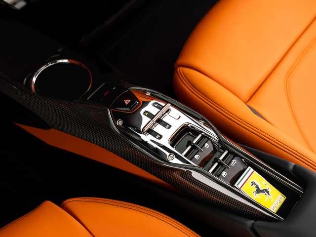 Ferrari 296 GTS