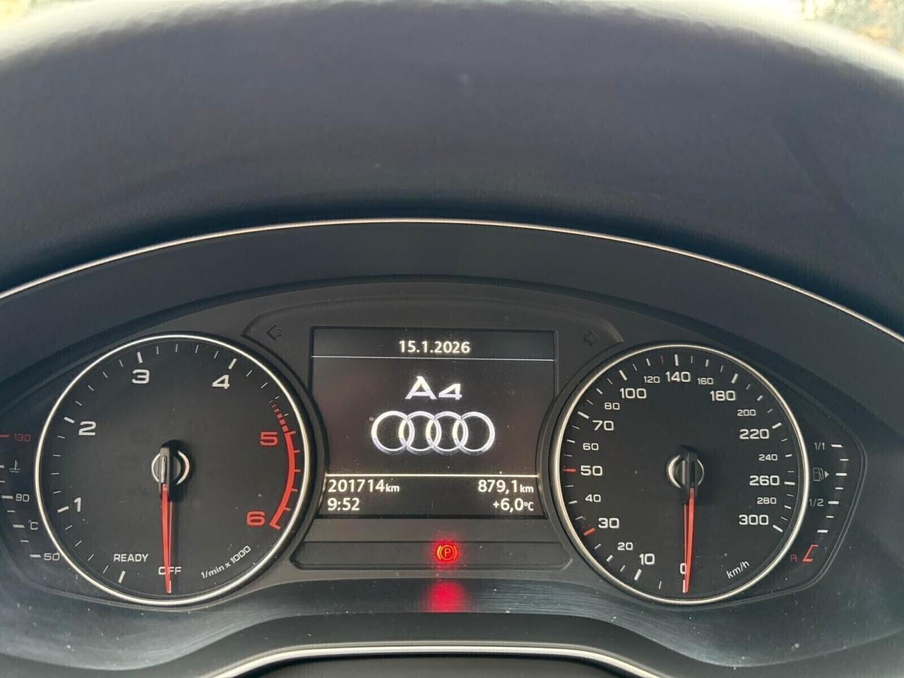 AUDI A4 2.0 TDI 122 CV BUSINESS UNIP ZERO ANTICIPO