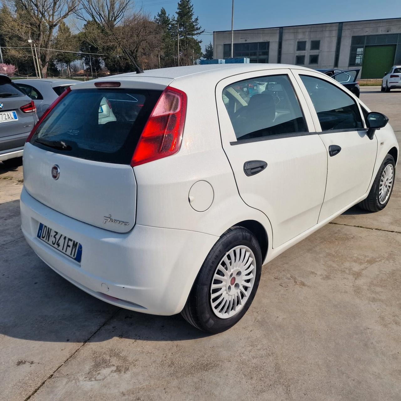 Fiat Grande Punto 1.3 MJT 75 CV 5 porte Dynamic