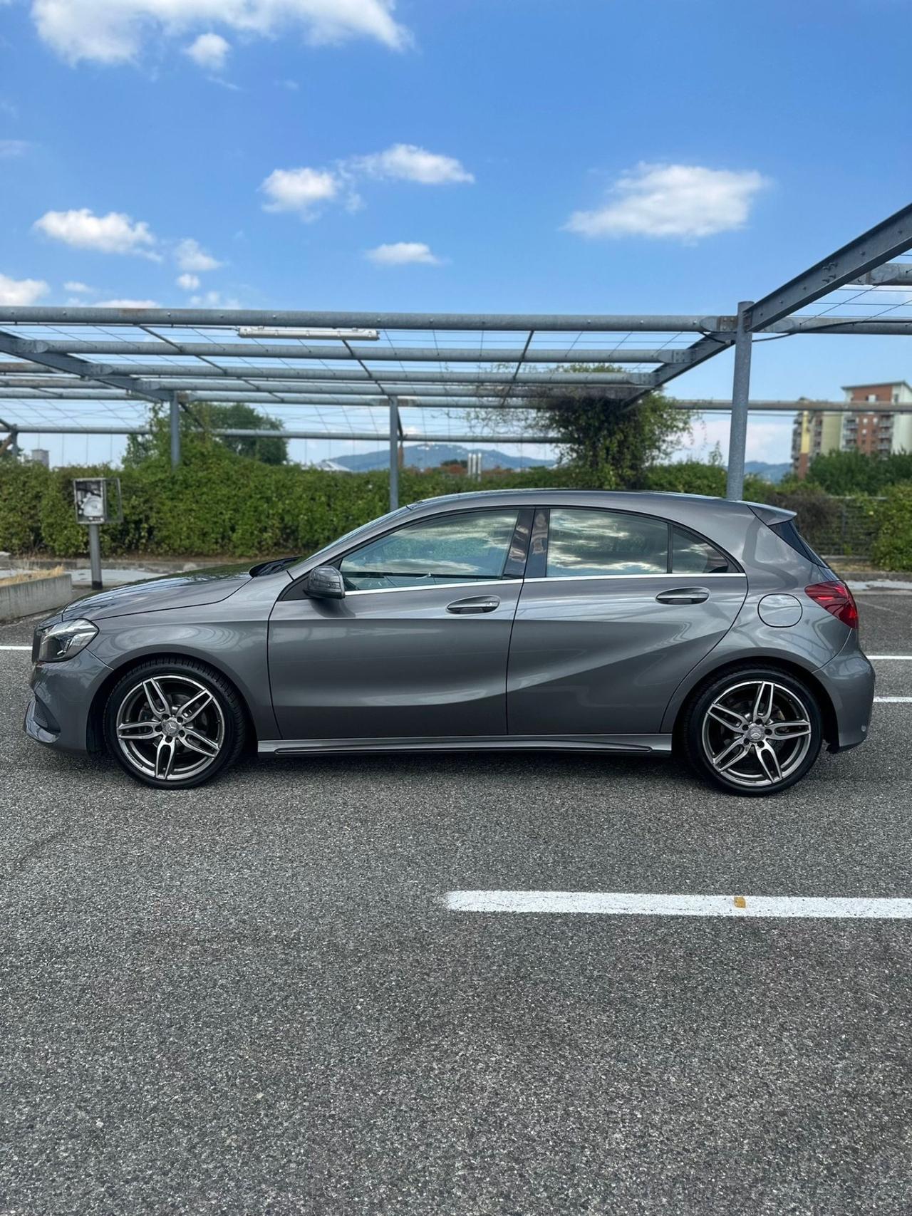 Mercedes-benz A 180 A 180 d Automatic Premium