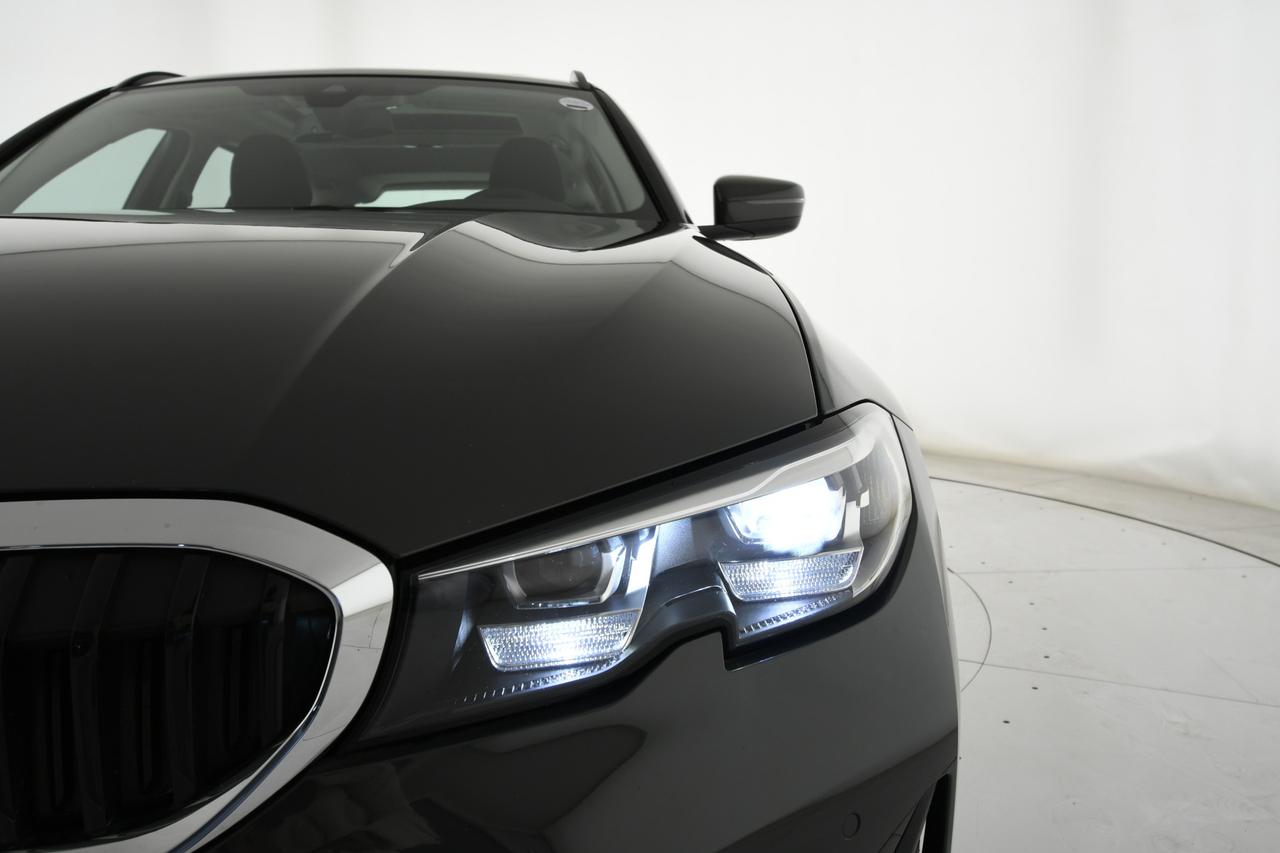 BMW 320d Touring mhev 48V Business Advantage auto