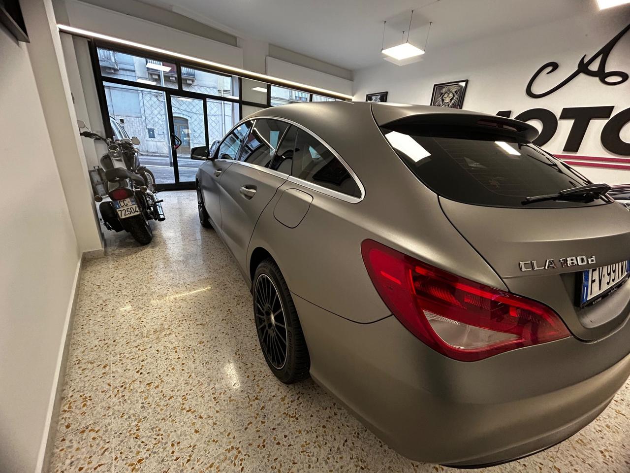 Mercedes-benz CLA 180 d Shooting Brake. Sport