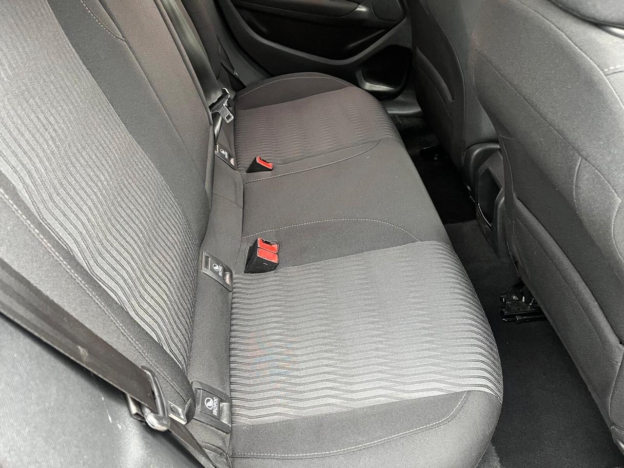 Peugeot 308 BlueHDi 100 S&S