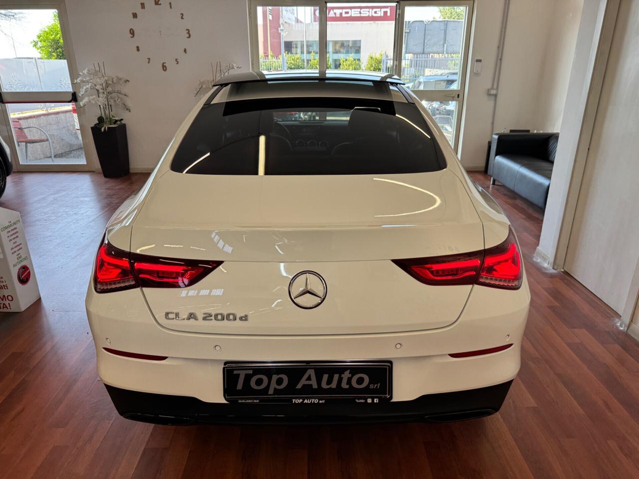 MERCEDES-BENZ CLA 200 d AUT. SPORT / NIGHT EDITION
