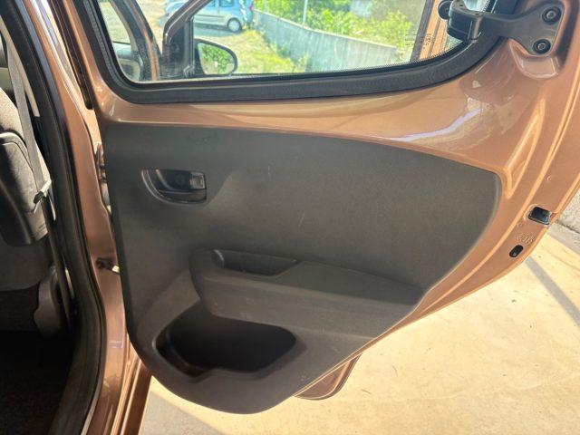 PEUGEOT 108 1.0 BENZ 5 PORTE EURO 6 AUTOMATICA OK NEOPATENTATI