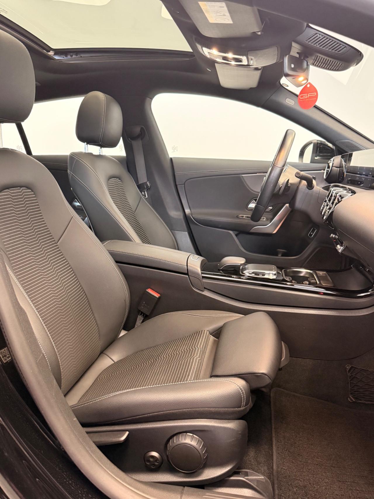 Mercedes-Benz CLA 200 2.0 150cv TETTO IVA ESPOSTA