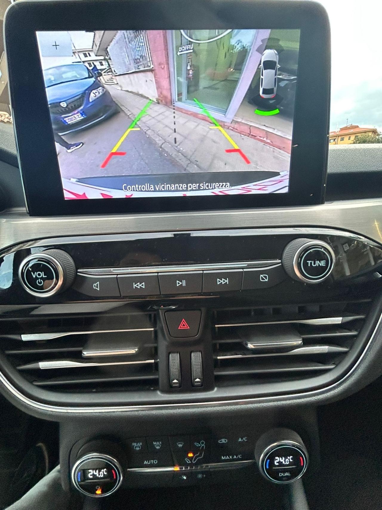 Ford Kuga 1.5 EcoBlue 120 CV aut. 2WD Connect