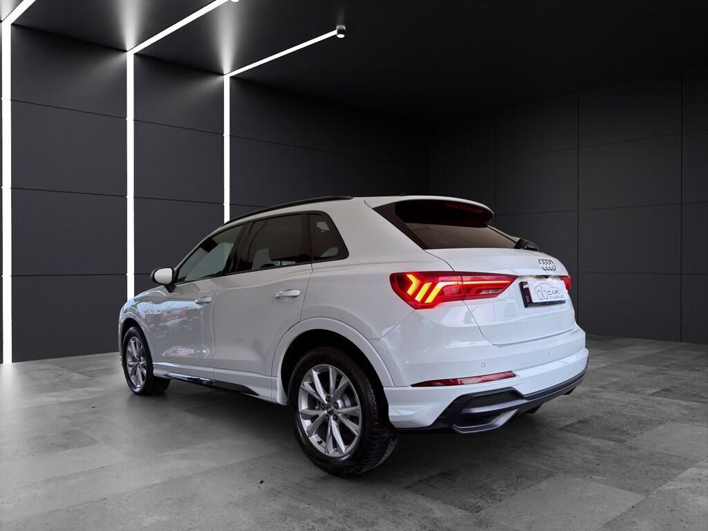 Audi Q3 35 2.0 tdi S Line Edition s-tronic