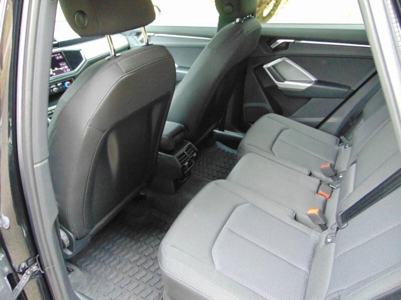 AUDI Q3 2ª serie Q3 35 TDI S tronic Identity B...