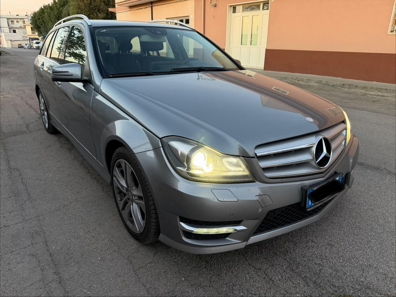 Mercedes-benz C 220 CDI S.W. Avantgarde - 2013