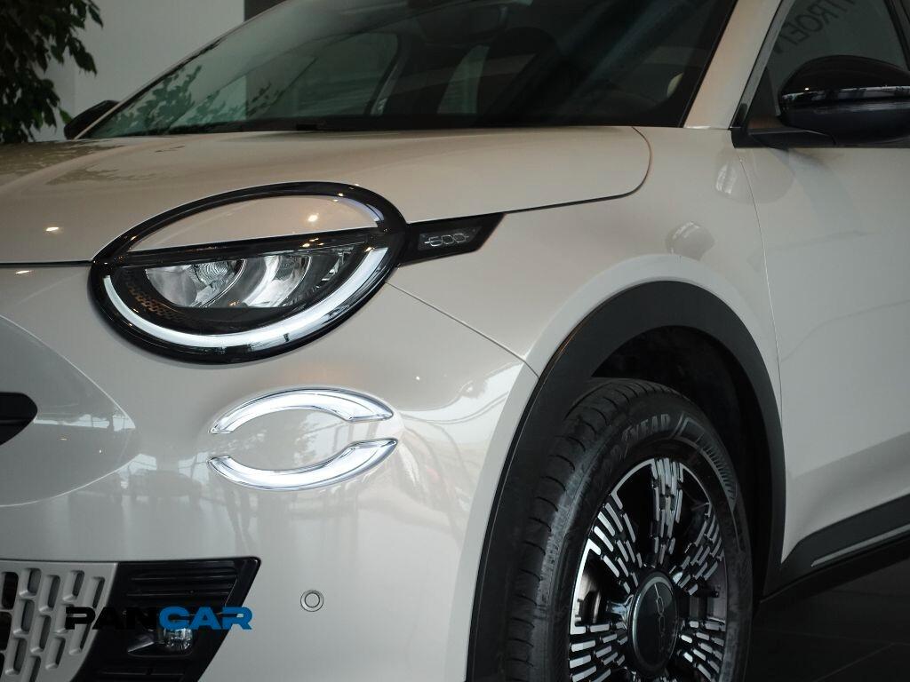 Fiat 600 Hybrid POP 145 CV DCT MHEV