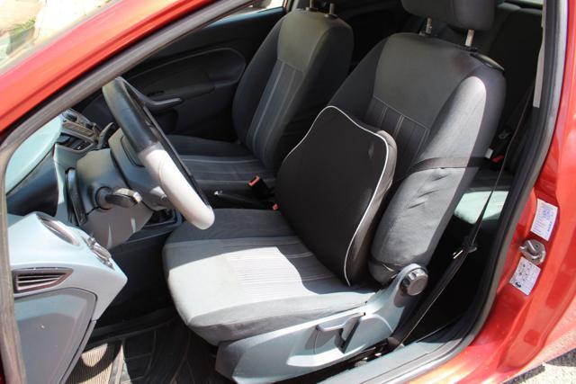 FORD Fiesta + 1.4 TDCi 68CV 3 porte U. Proprietario Neopat.