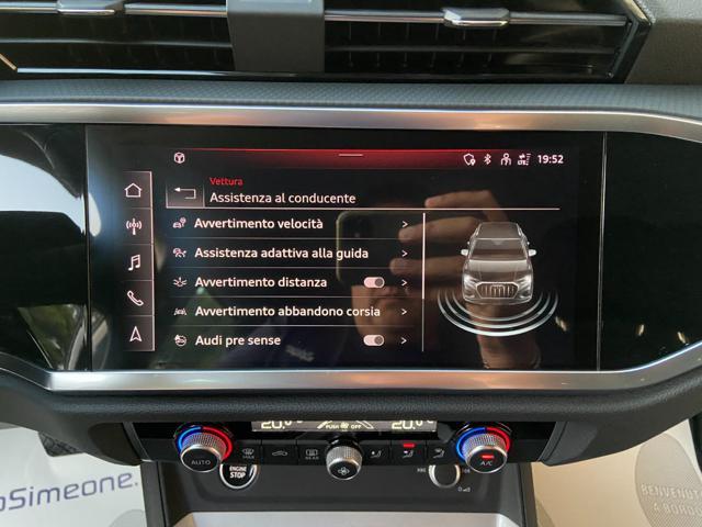 AUDI Q3 35 2.0 TDI 150 cv S tronic Business COCKPIT