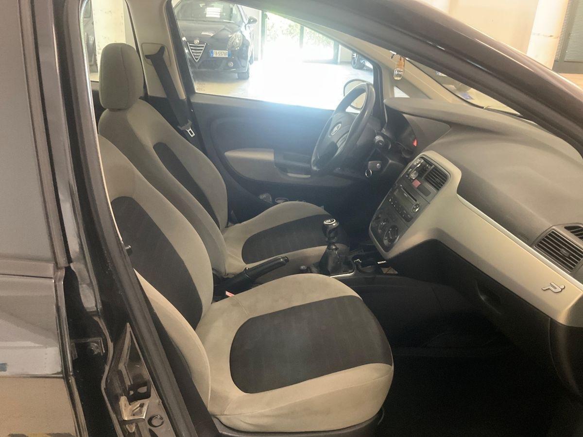 FIAT GRANDE PUNTO 1.2 BENZ - 5 PORTE-NEOPATENTATI