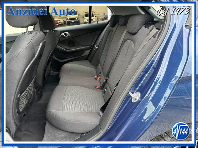 BMW 116 d 5p. Advantage