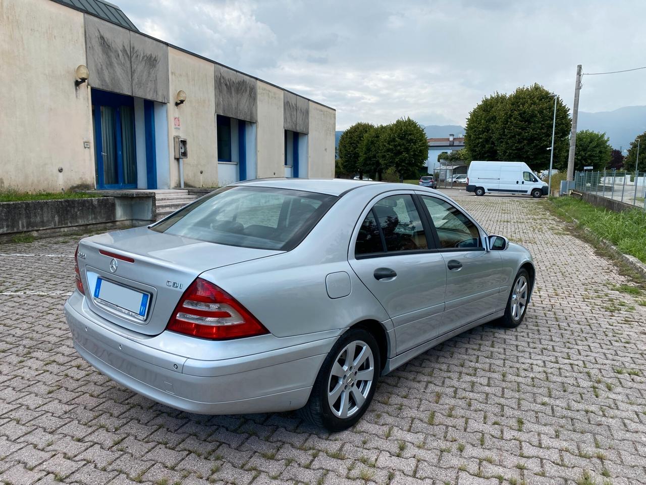 Mercedes-benz C220 CDI Avantgarde Sport