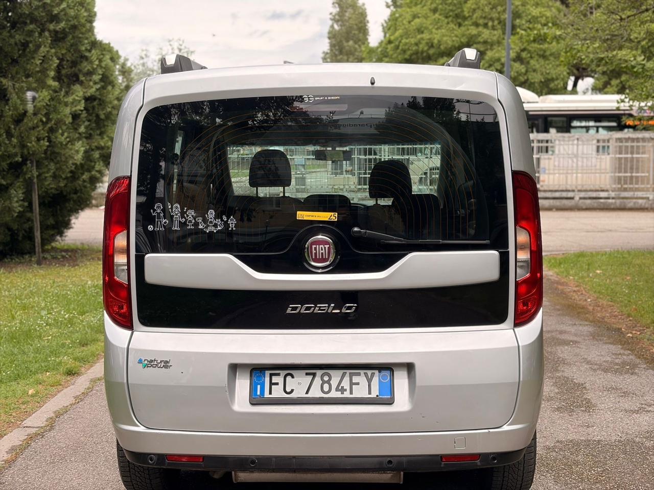 Fiat Doblo Doblò 1.4 T-Jet 16V Natural Power Lounge 2015