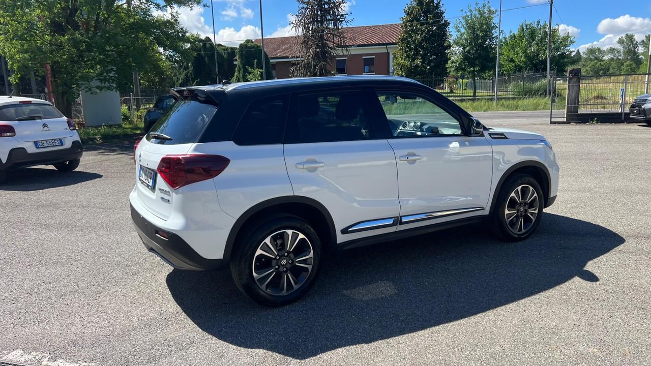 Suzuki Vitara 1.4 Hybrid Top