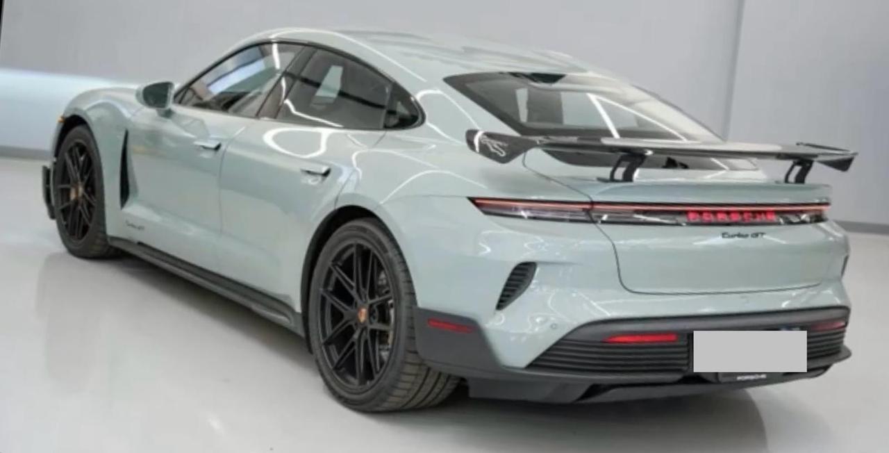 Porsche Taycan Turbo GT Pacchetto Weissach - 1033 CV