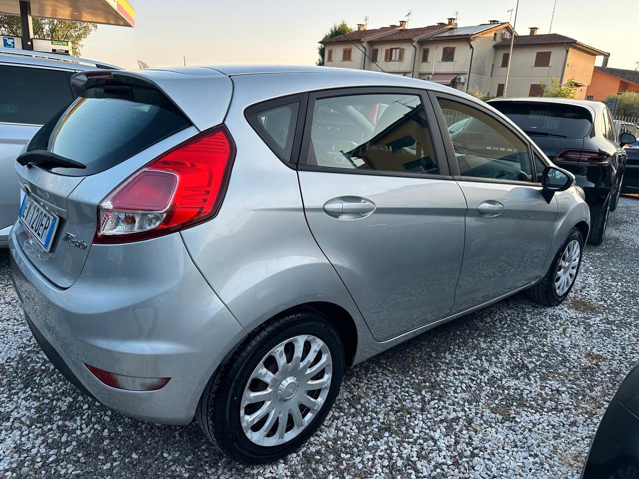 Ford Fiesta 1.2 60CV 5 porte