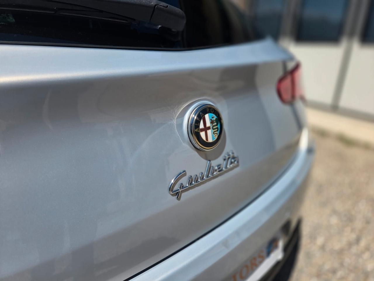 Alfa Romeo Giulietta 1750 Turbo TCT Quadrifoglio Verde
