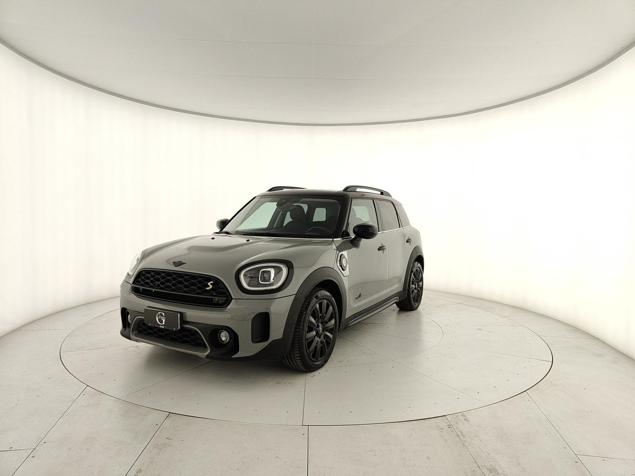 MINI Mini Countryman 1.5 Cooper SE Essential all4 auto