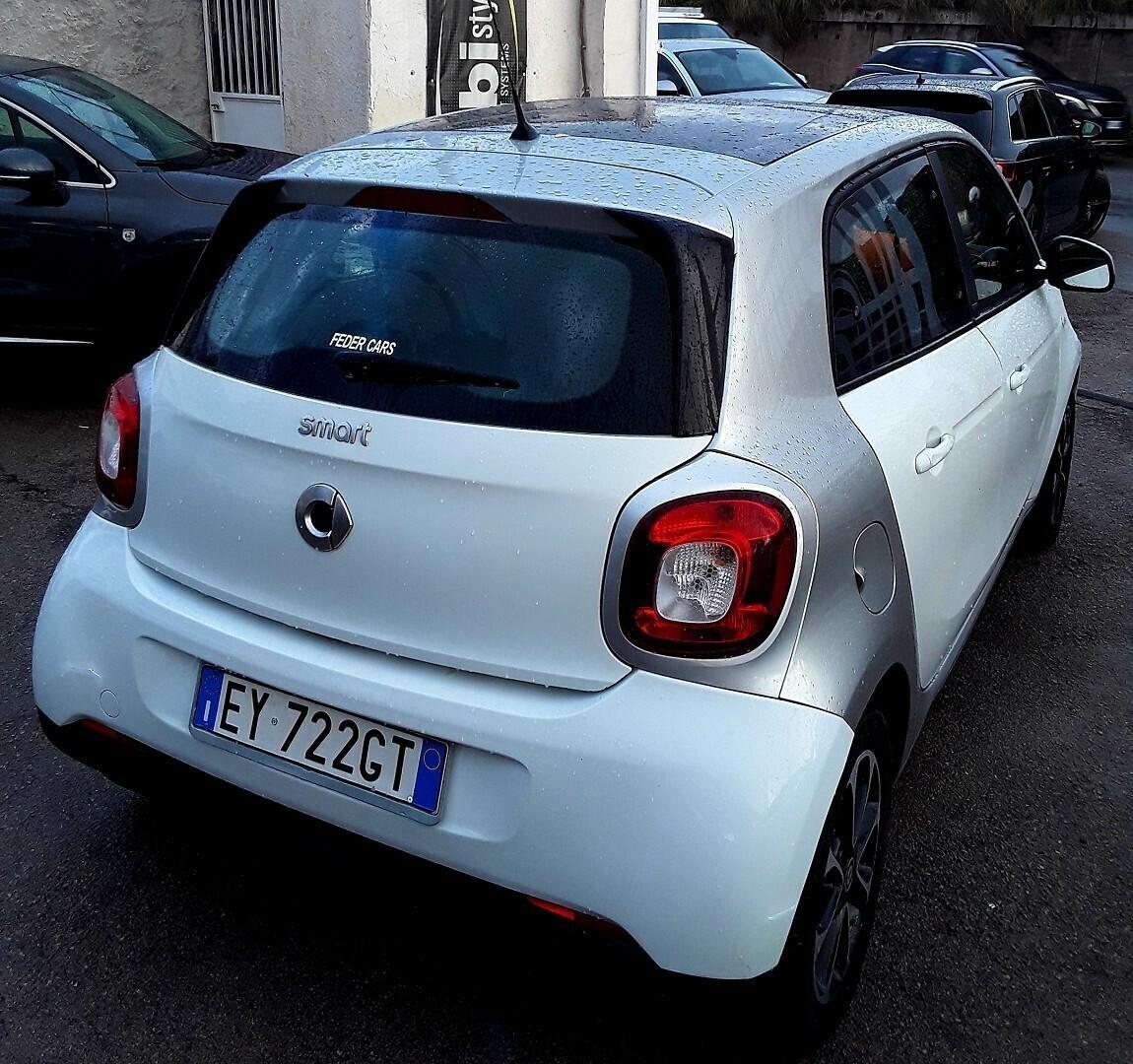 SMART FOUR FOUR 1.0 PASSION