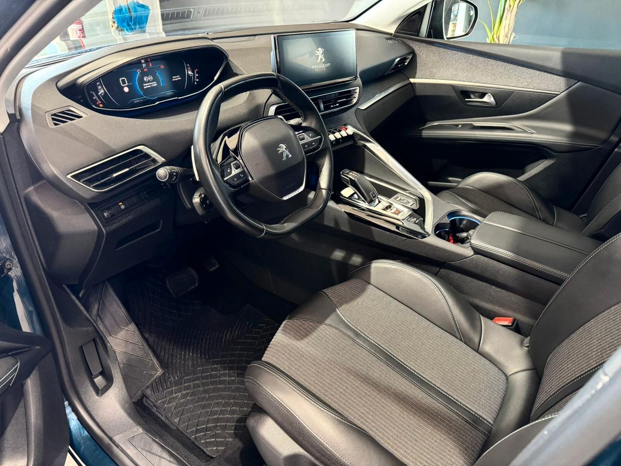 Peugeot 3008 BlueHDi 130 S&S EAT8 Allure Pack