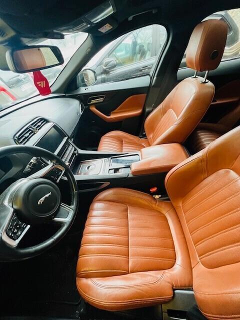 Jaguar F-Pace 2.0 D 240 CV AWD aut. Portfolio