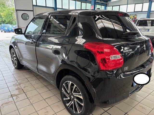 SUZUKI Swift 1.2 Hybrid 4WD AllGrip Top