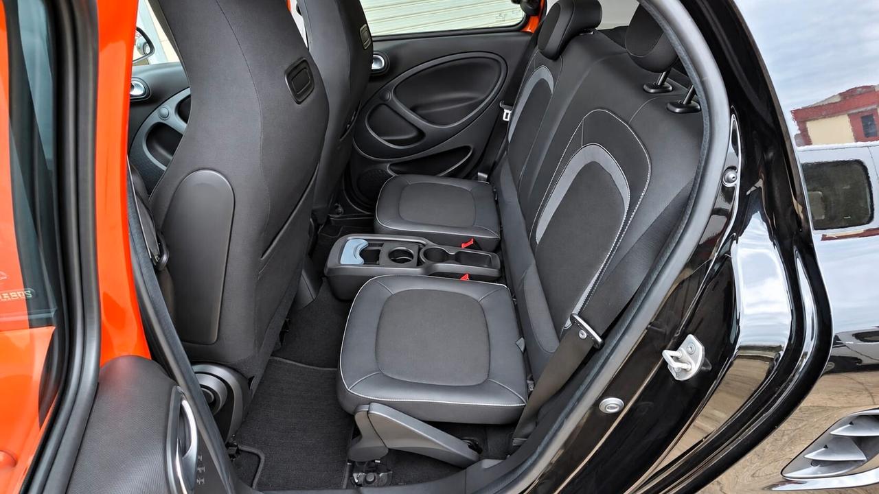 SMART FORFOUR BRABUS