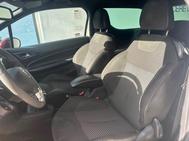 DS AUTOMOBILES DS 3 1.4 HDi 70 Chic