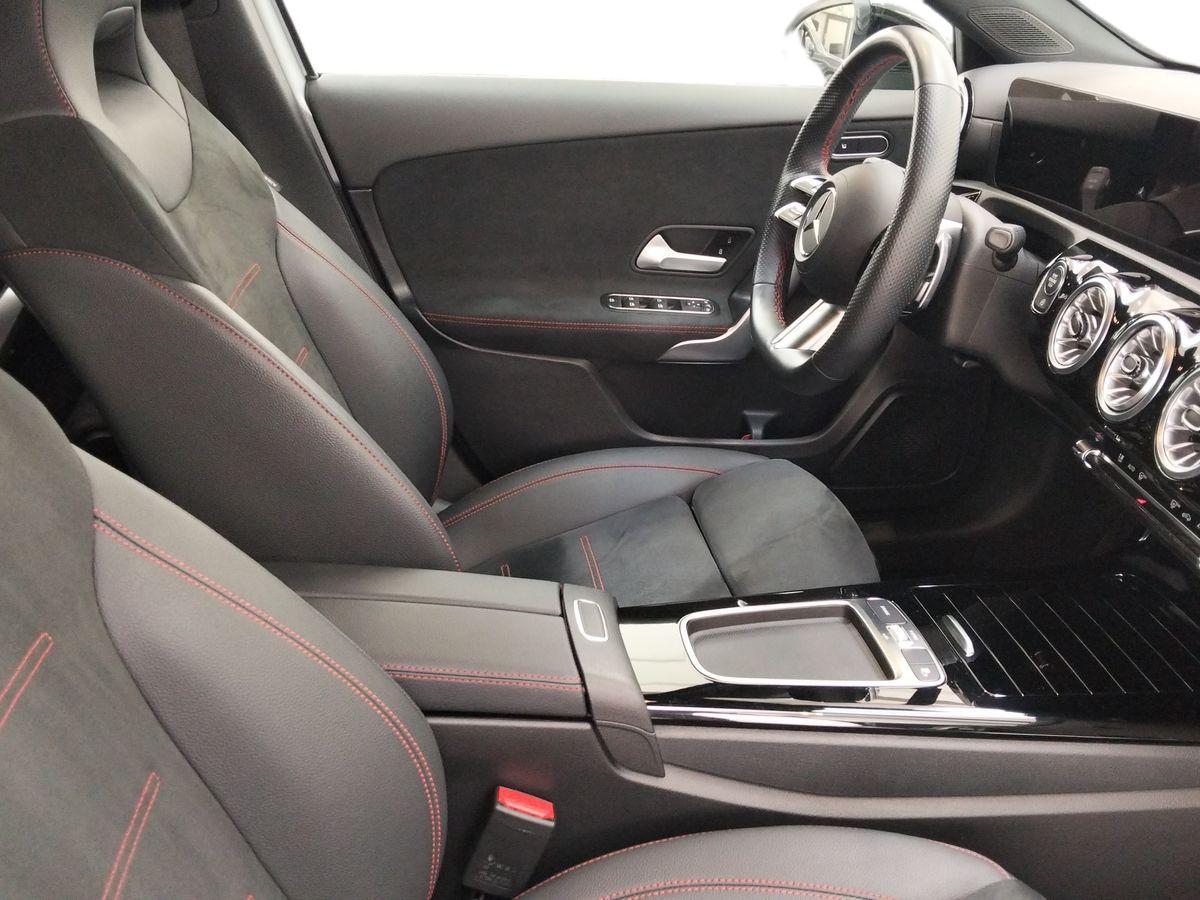 Mercedes-Benz Classe A - W177 2023 - A 180 d AMG Line Premium Plus auto