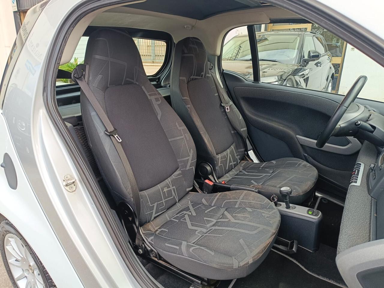 Smart ForTwo 1.0 benzina 52 kW MHD coupé passion