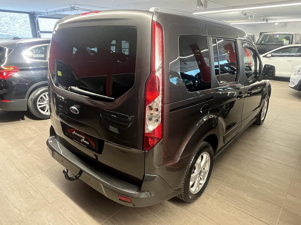 Ford Tourneo Connect 1.5 TDCi Titanium Panorama