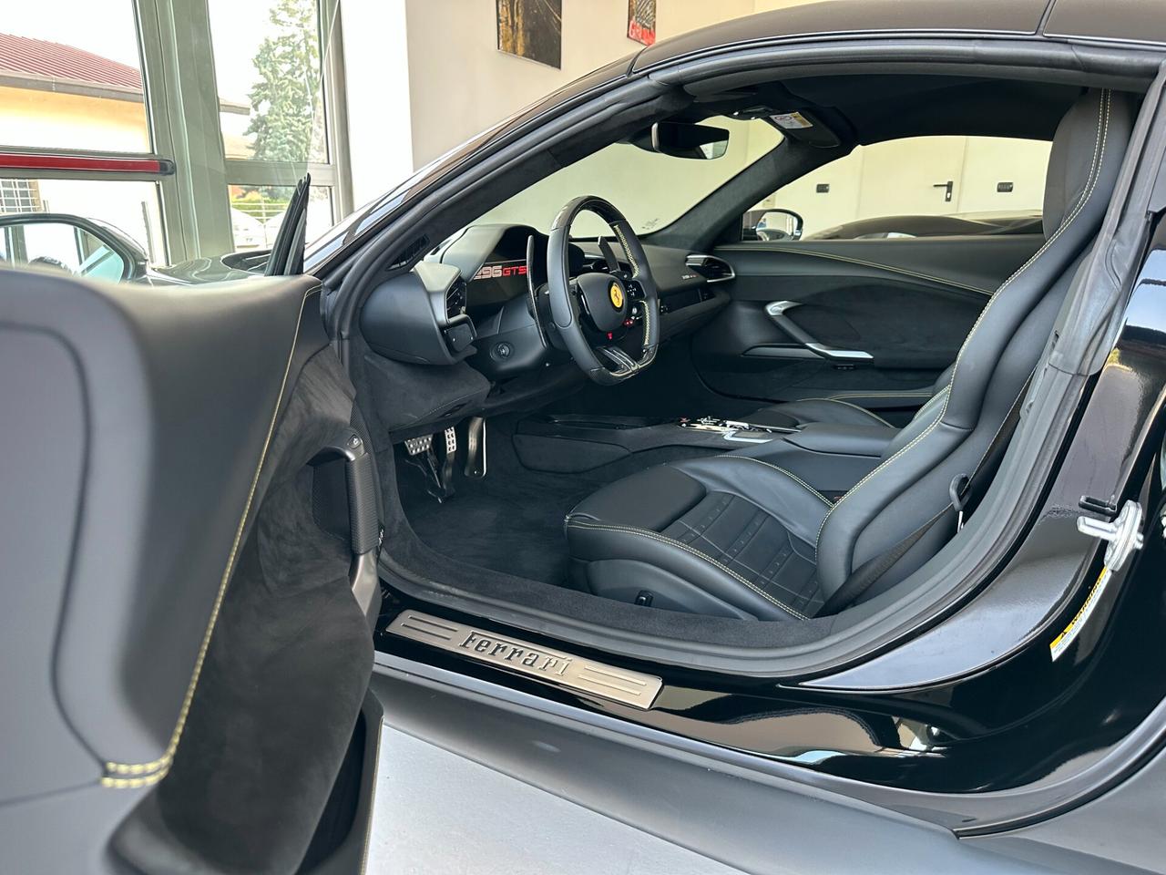 Ferrari 296 GTS