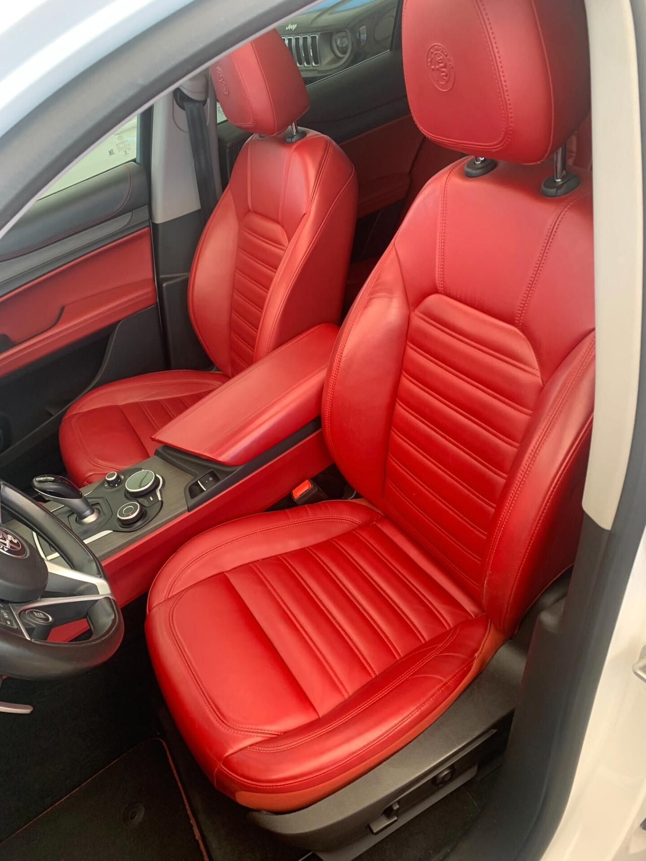 Alfa Romeo Stelvio 210 CV Q4 full tetto uniprò