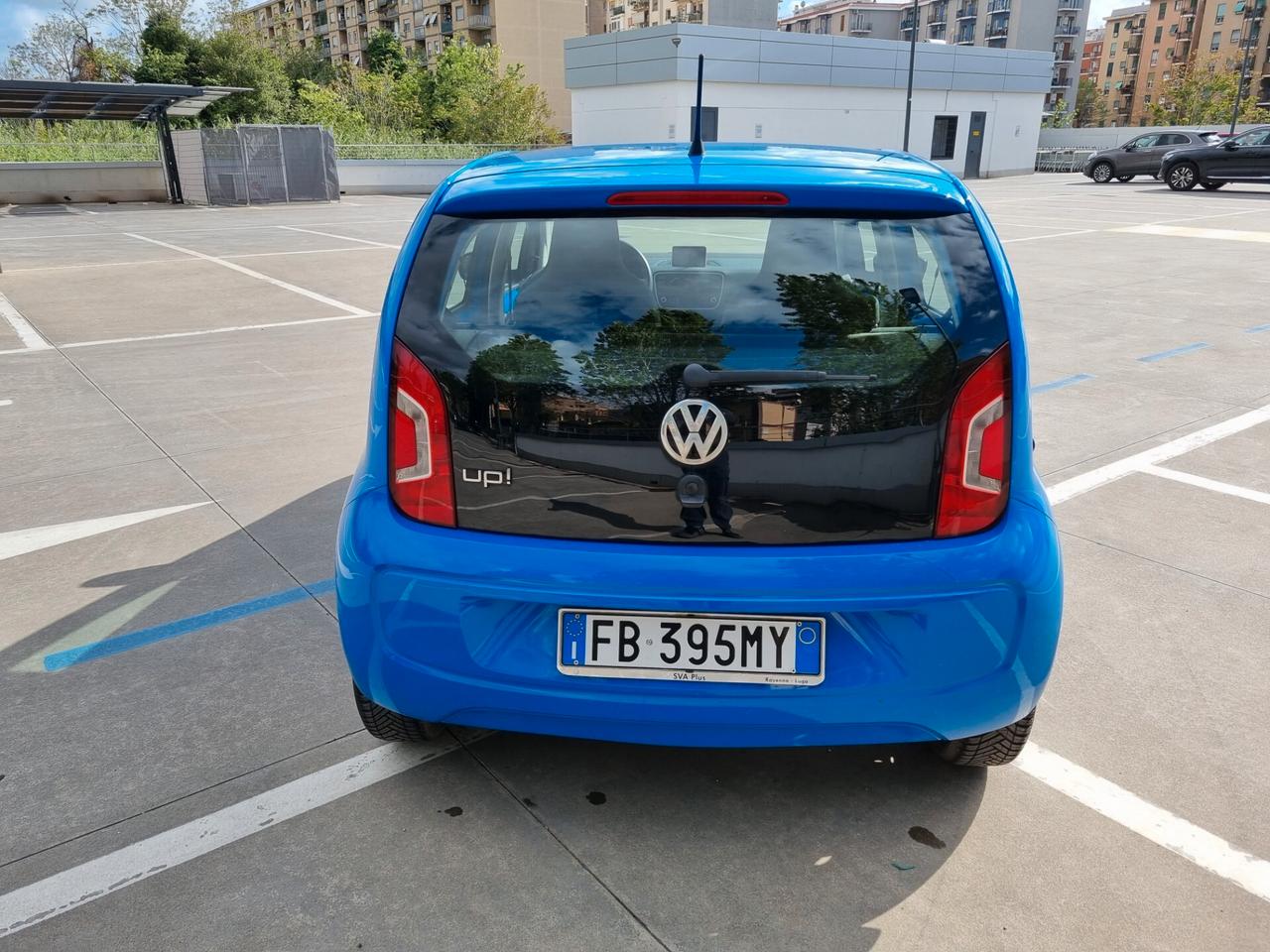 Volkswagen up! 1.0 5p. move up!