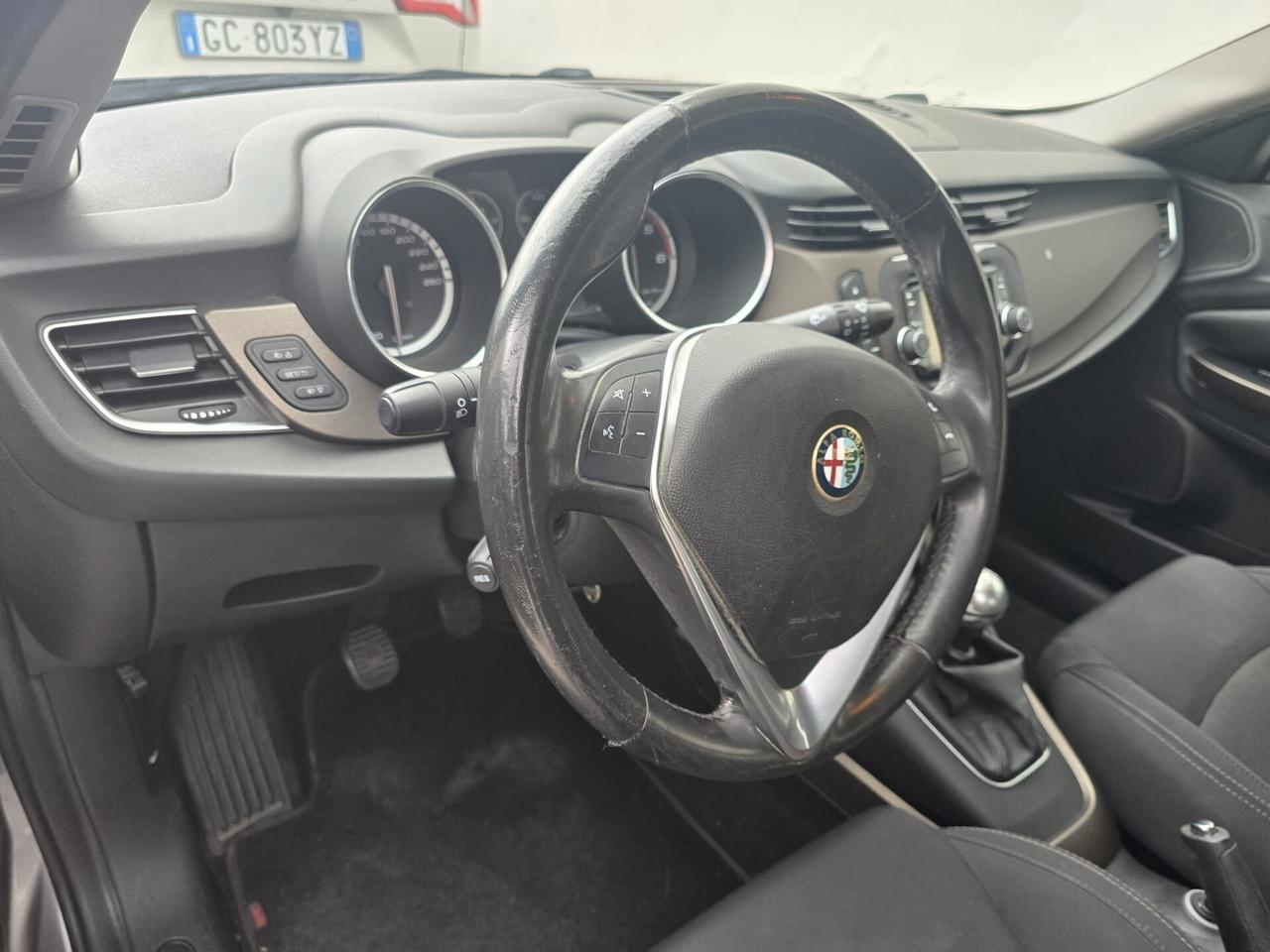 Alfa Romeo Giulietta 1.6 JTDm-2 105 CV Exclusive