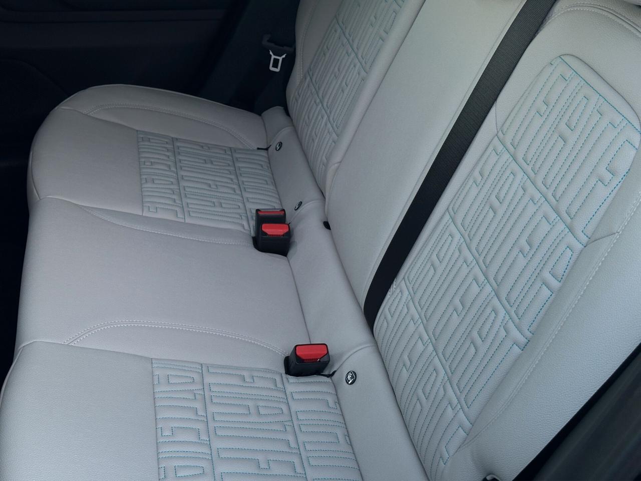 Fiat 600 Hybrid 110 CV DCT MHEV La Prima