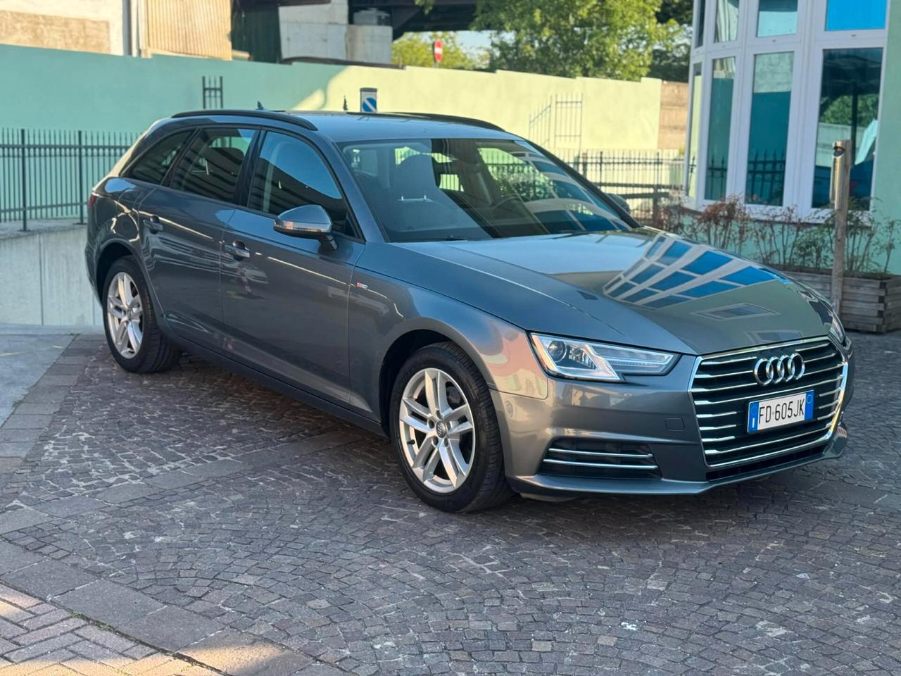 Audi A4 Avant 2.0 TDI 150 CV ultra S tronic Business